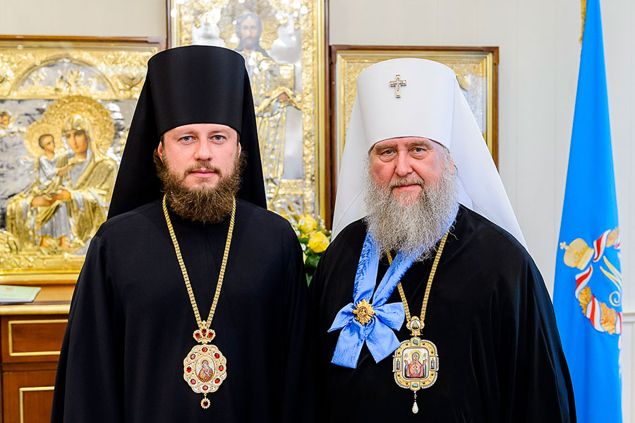 Митрополит Александр удостоен высокой награды Украинской Православной Церкви